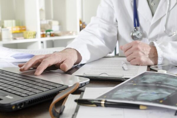 expert-comptable médecin Charleroi